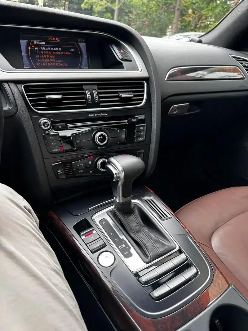 Audi A4L 2013 35 TFSI Automatic Comfort — миниатюра 24