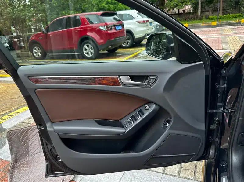Audi A4L 2013 35 TFSI Automatic Comfort — миниатюра 30