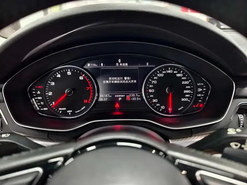 Audi A4L 2018 30th Anniversary Edition 40 TFSI Progressive — миниатюра 27