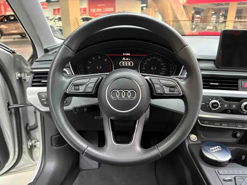 Audi A4L 2018 30th Anniversary Edition 40 TFSI Progressive — миниатюра 28