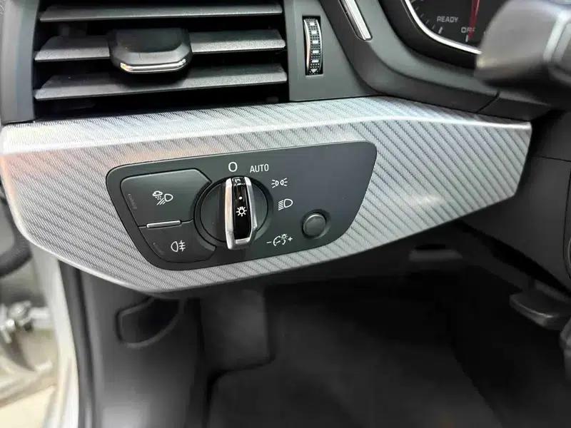 Audi A4L 2018 30th Anniversary Edition 40 TFSI Progressive — миниатюра 30