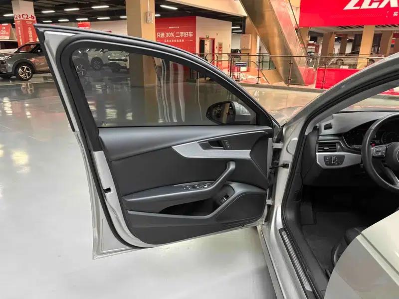 Audi A4L 2018 30th Anniversary Edition 40 TFSI Progressive — миниатюра 34