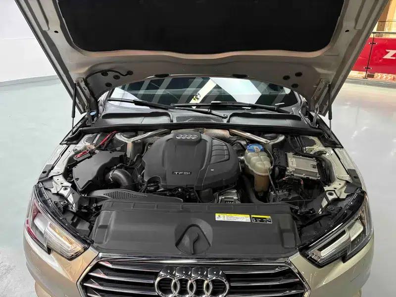 Audi A4L 2018 30th Anniversary Edition 40 TFSI Progressive — миниатюра 10