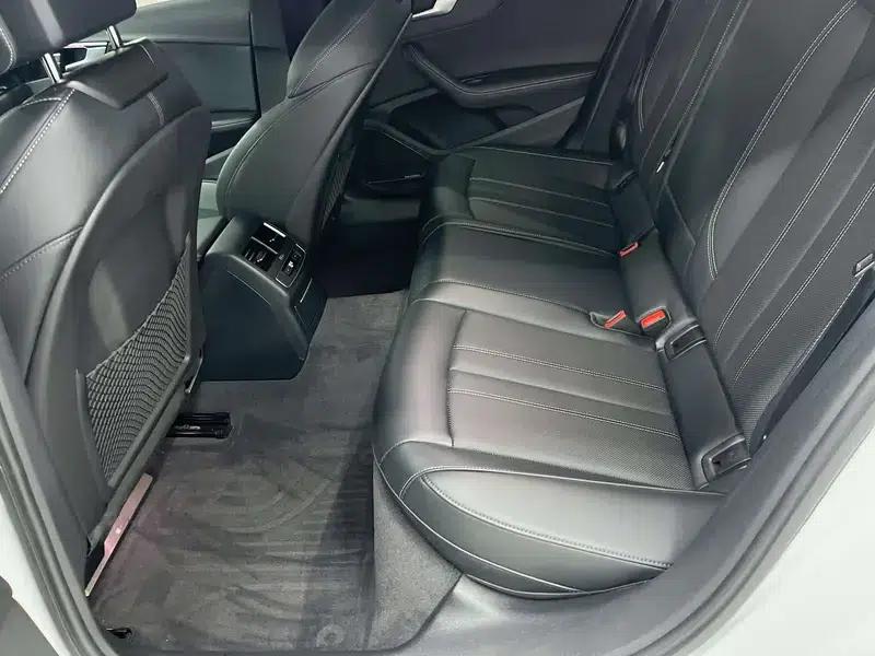 Audi A4L 2024 40 TFSI Fashion Dynamic Edition — миниатюра 15