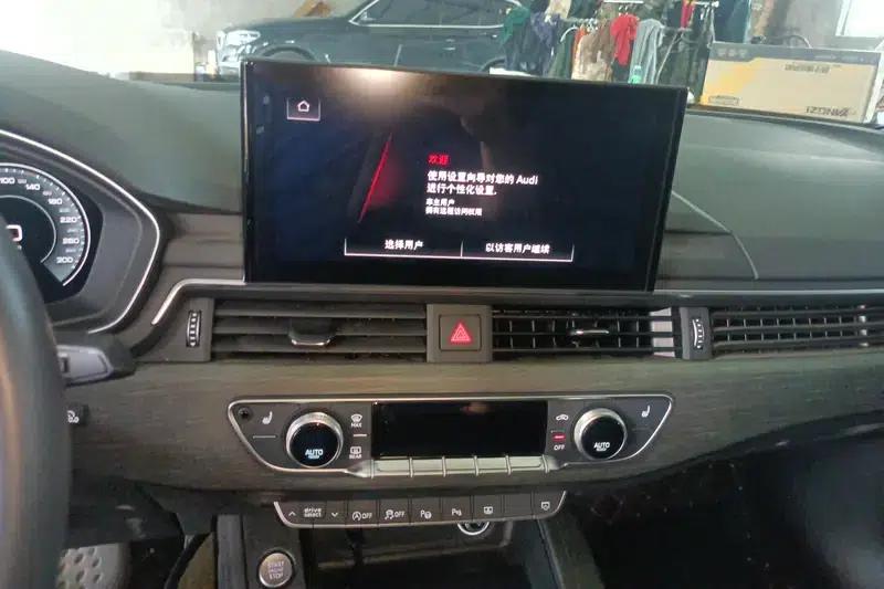Audi A4L 2022 40 TFSI Luxury Elegance — миниатюра 13