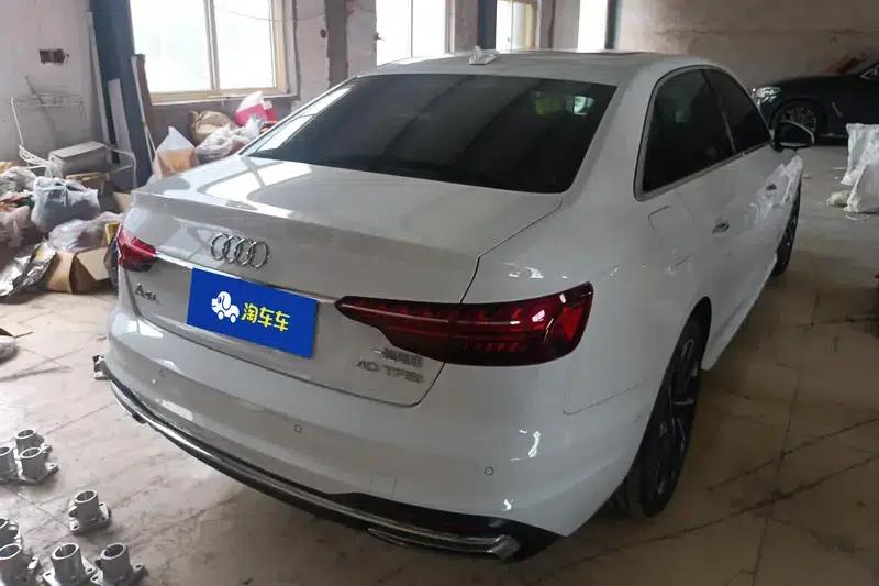 Audi A4L 2022 40 TFSI Luxury Elegance — миниатюра 3