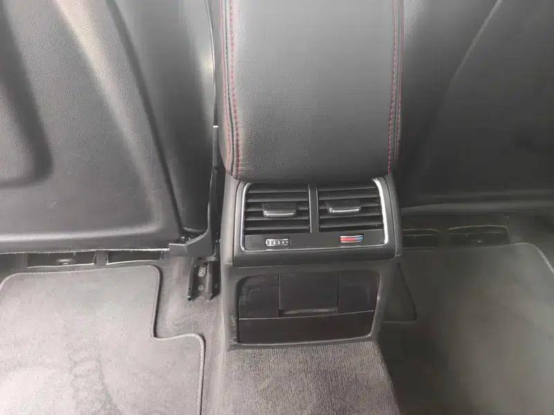 Audi A4L 2015 35 TFSI Automatic Standard Edition — миниатюра 8