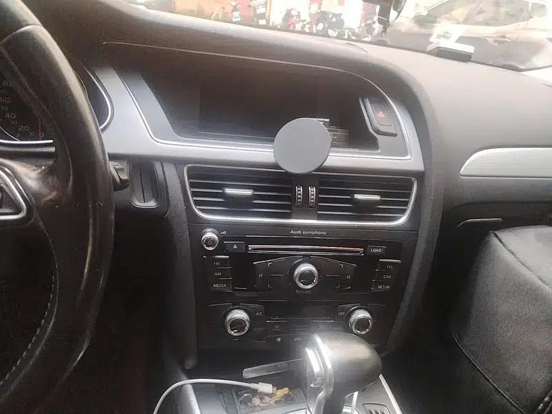 Audi A4L 2015 35 TFSI Automatic Standard Edition — миниатюра 12