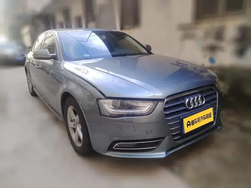 Audi A4L 2015 35 TFSI Automatic Standard Edition — миниатюра 3