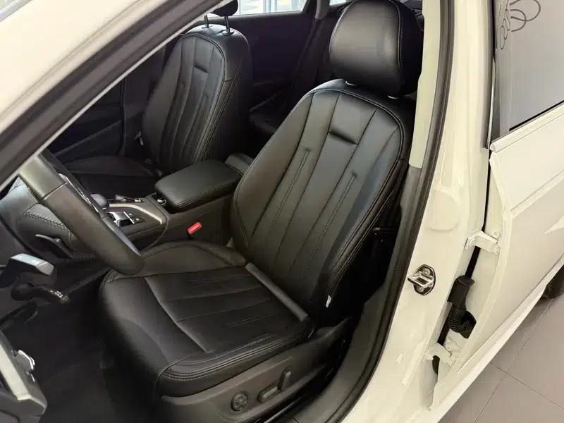 Audi A4L 2018 30th Anniversary Edition 40 TFSI Progressive — миниатюра 15