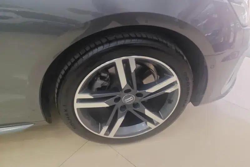 Audi A4L 2020 40 TFSI Luxury Dynamic — миниатюра 4