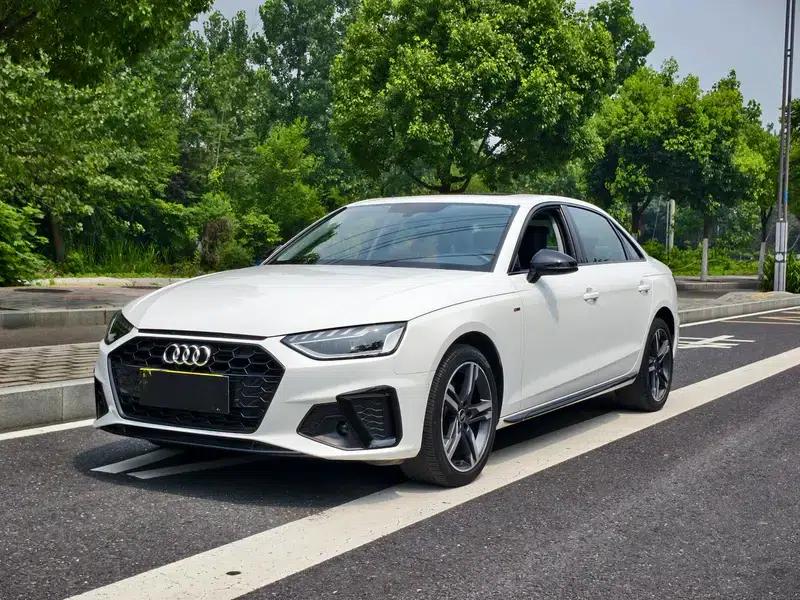 Audi A4L 2023 40 TFSI Luxury Dynamic — миниатюра 1