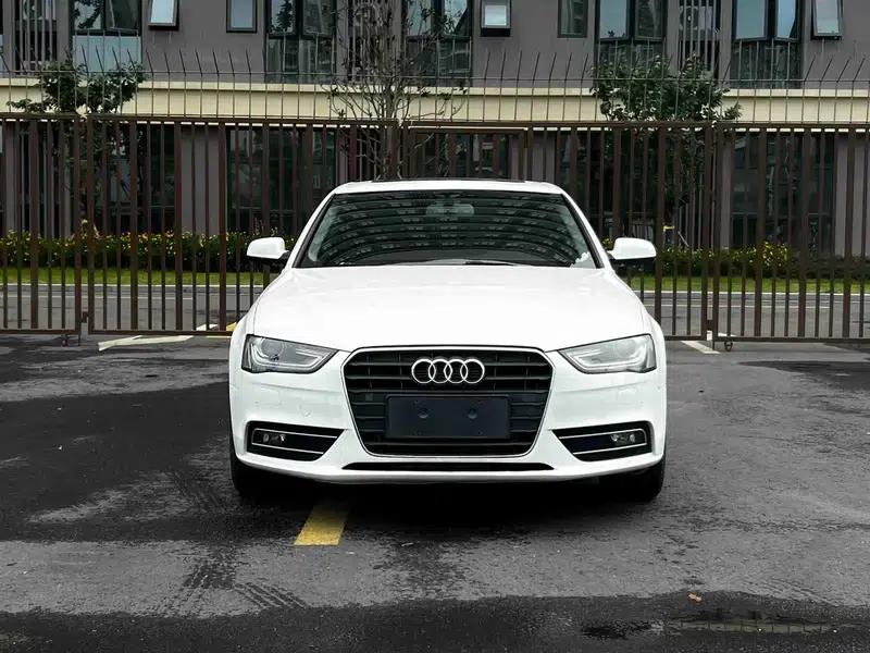 Audi A4L 2013 35 TFSI Automatic Standard Edition — миниатюра 2