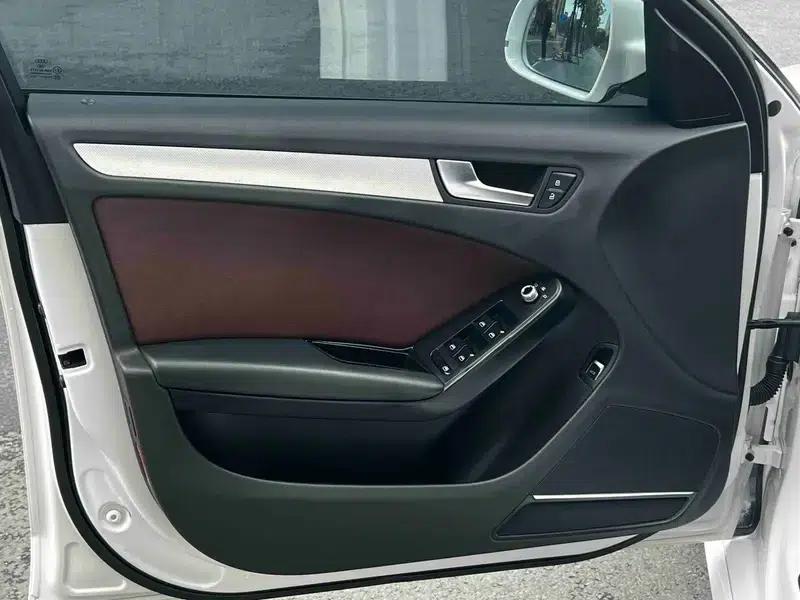 Audi A4L 2013 35 TFSI Automatic Standard Edition — миниатюра 11