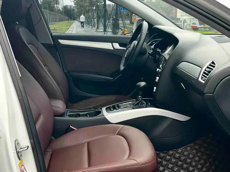 Audi A4L 2013 35 TFSI Automatic Standard Edition — миниатюра 12