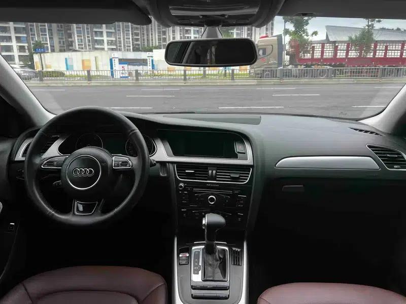Audi A4L 2013 35 TFSI Automatic Standard Edition — миниатюра 13