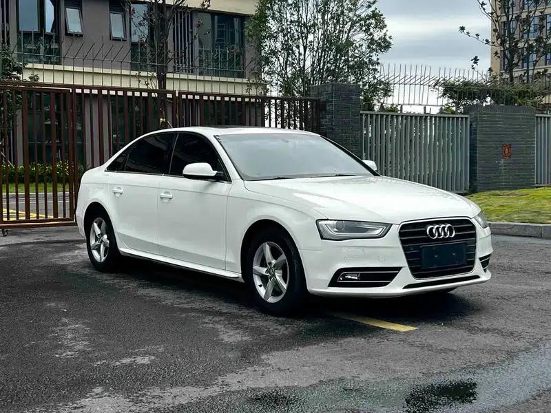 Audi A4L 2013 35 TFSI Automatic Standard Edition — миниатюра 3