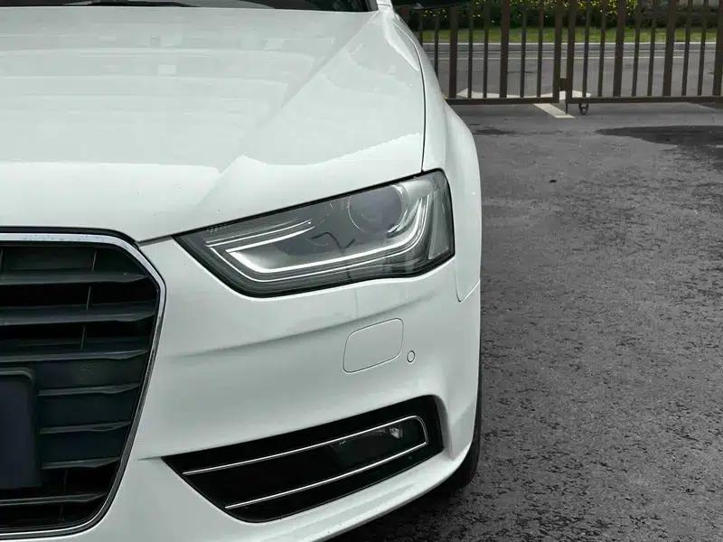 Audi A4L 2013 35 TFSI Automatic Standard Edition — миниатюра 9