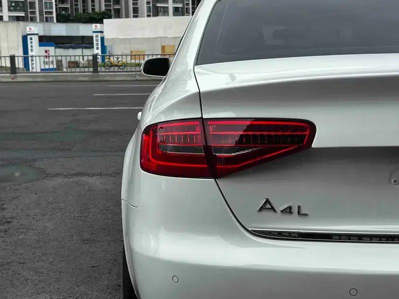 Audi A4L 2013 35 TFSI Automatic Standard Edition — миниатюра 10