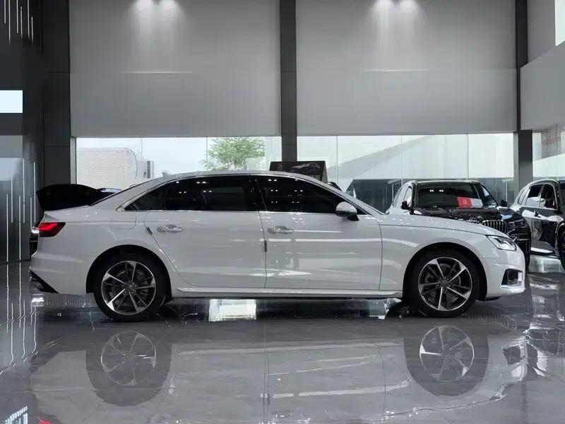 Audi A4L 2022 40 TFSI Fashion Dynamic Edition — миниатюра 5
