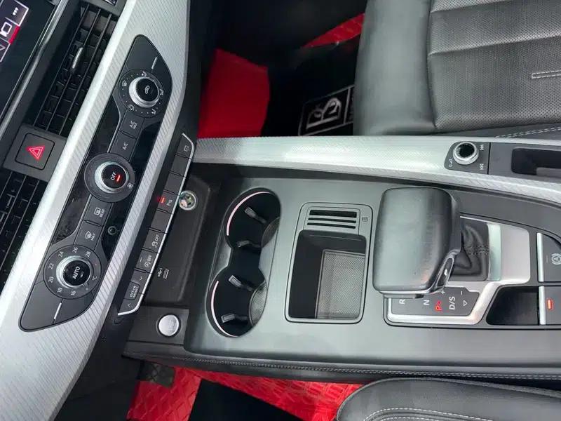 Audi A4L 2022 40 TFSI Fashion Dynamic Edition — миниатюра 7