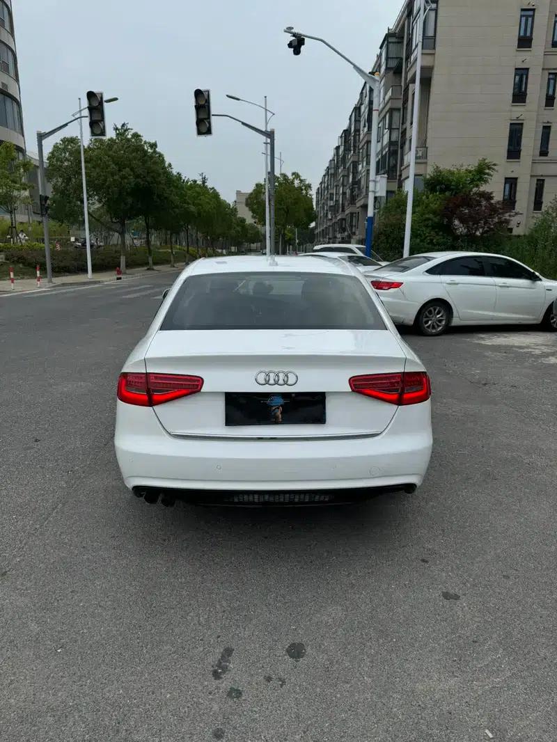 Audi A4L 2015 35 TFSI Automatic Comfort — миниатюра 5