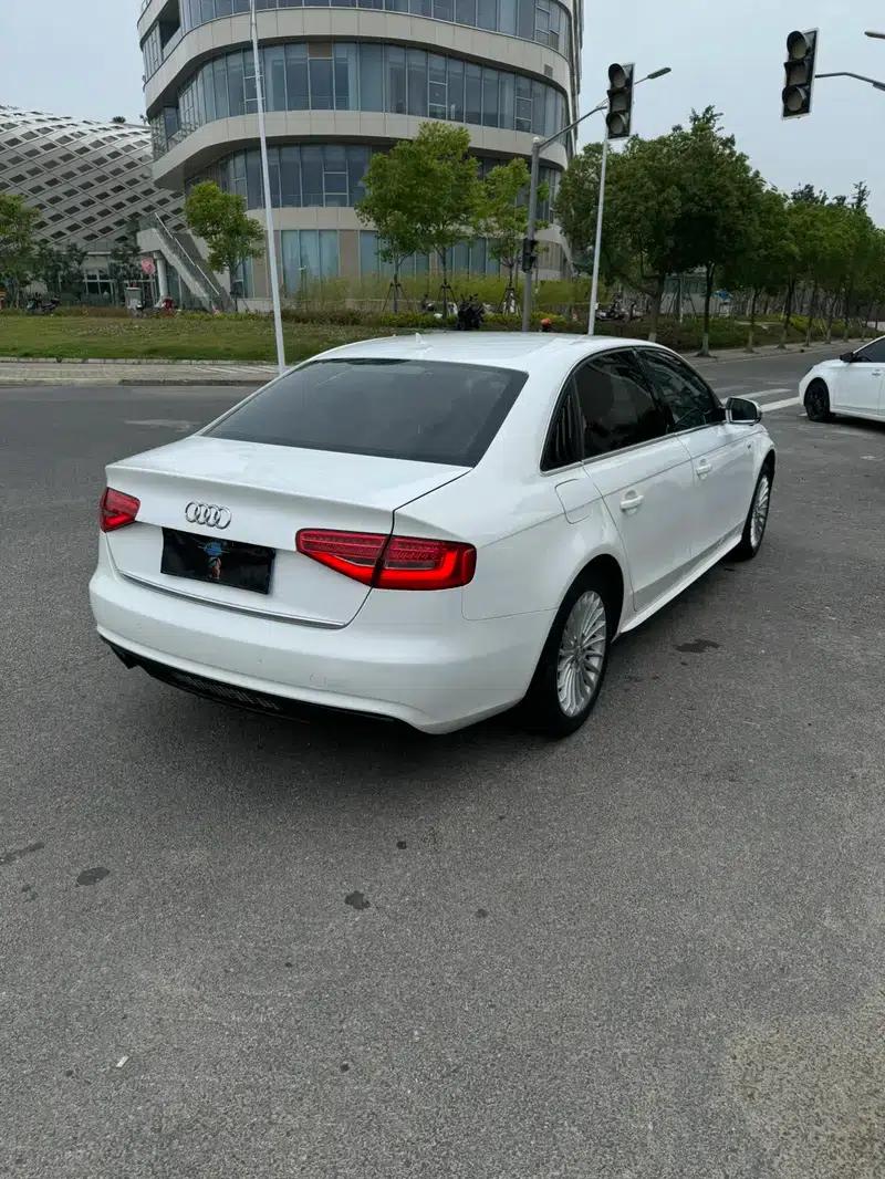 Audi A4L 2015 35 TFSI Automatic Comfort — миниатюра 6