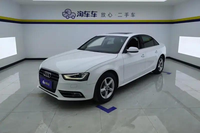 Audi A4L 2016 30 TFSI Classic Edition Automatic Comfort Model — миниатюра 1