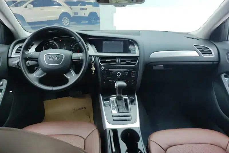 Audi A4L 2016 30 TFSI Classic Edition Automatic Comfort Model — миниатюра 13