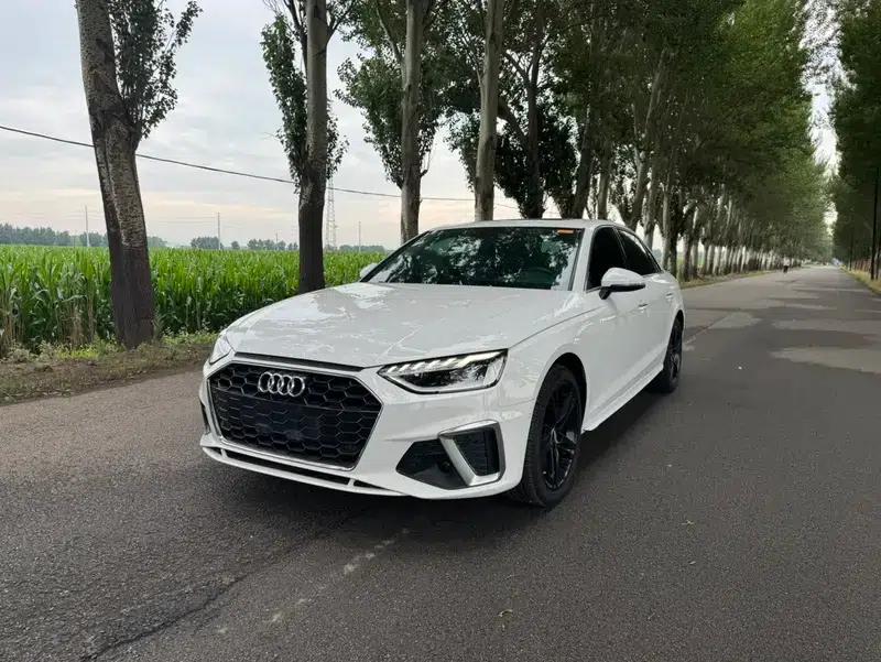 Audi A4L 2020 40 TFSI Luxury Dynamic — миниатюра 1