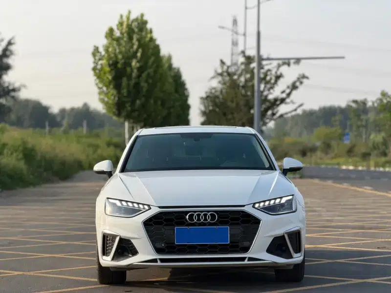 Audi A4L 2022 40 TFSI Fashion Dynamic Edition — миниатюра 2