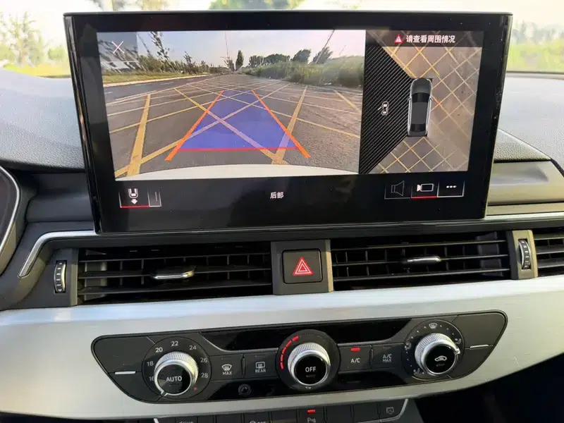 Audi A4L 2022 40 TFSI Fashion Dynamic Edition — миниатюра 24