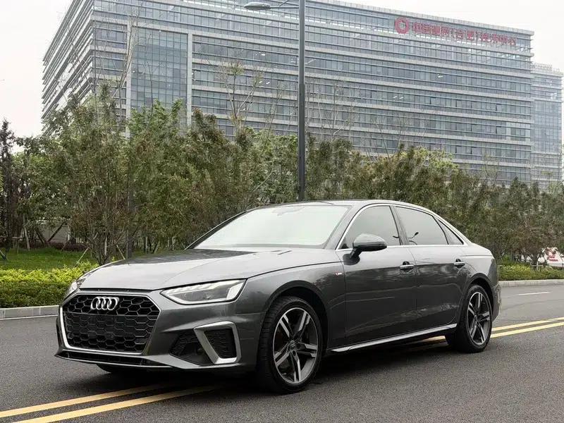 Audi A4L 2020 40 TFSI Luxury Dynamic — миниатюра 1
