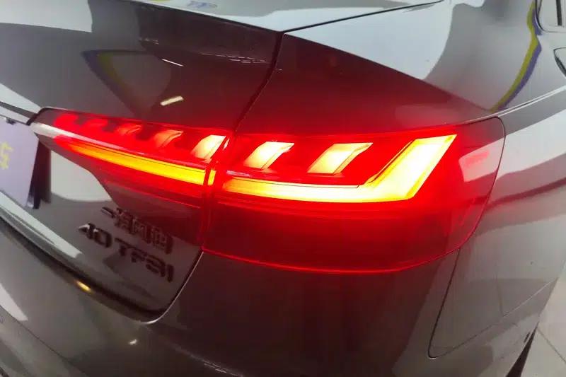 Audi A4L 2022 40 TFSI Luxury Dynamic — миниатюра 10