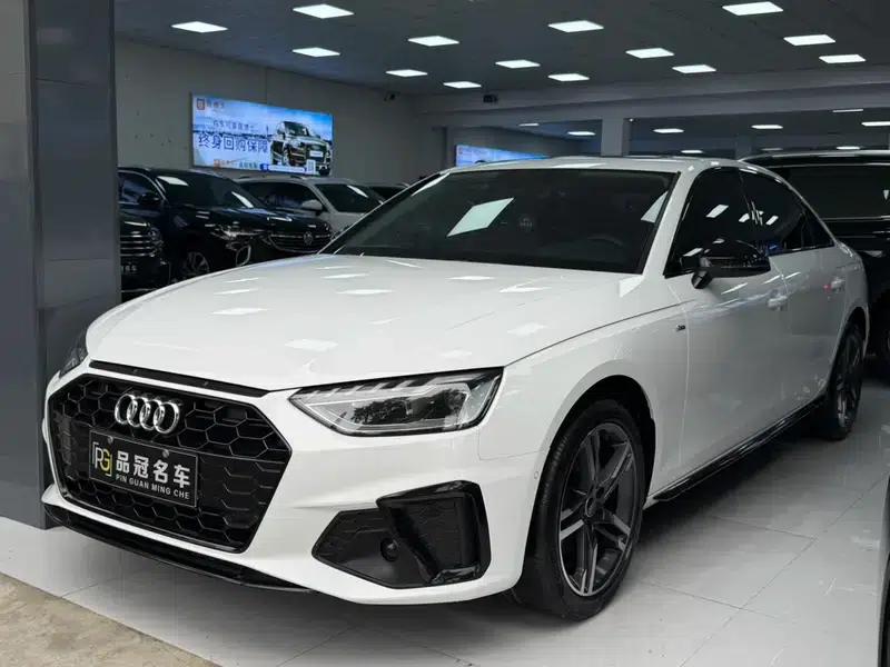Audi A4L 2023 40 TFSI Luxury Dynamic — миниатюра 1