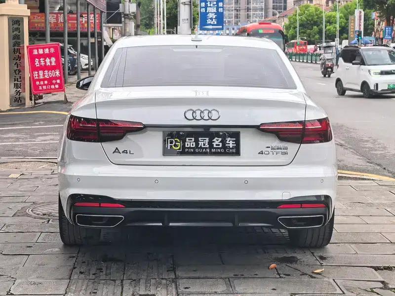 Audi A4L 2023 40 TFSI Luxury Dynamic — миниатюра 5