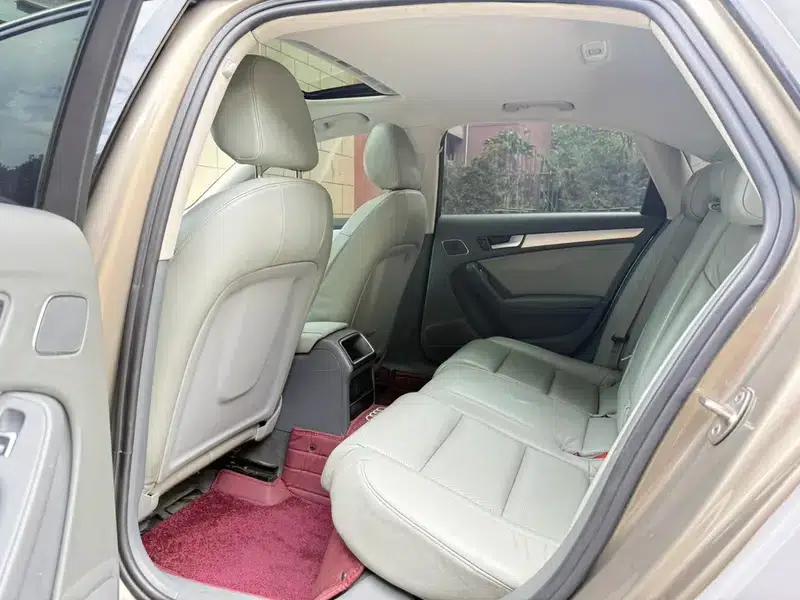 Audi A4L 2015 35 TFSI Automatic Standard Edition — миниатюра 18