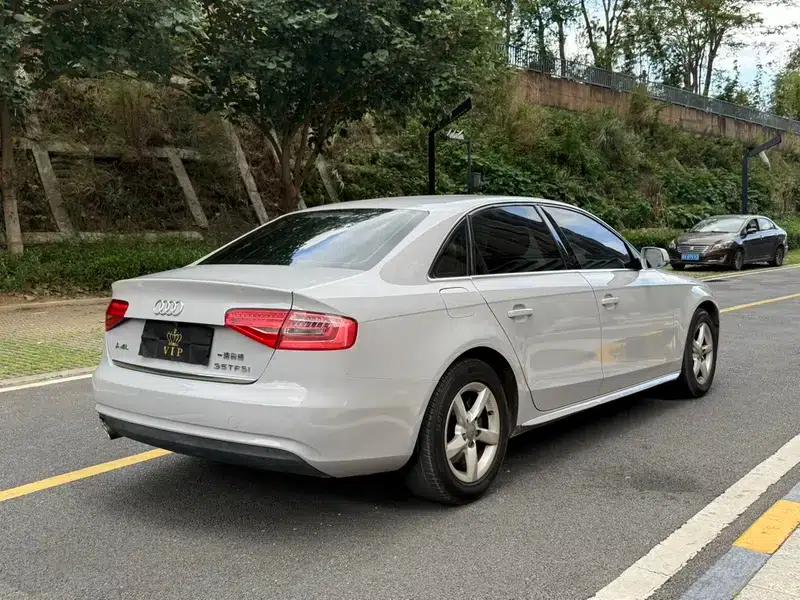 Audi A4L 2015 35 TFSI Automatic Standard Edition — миниатюра 7
