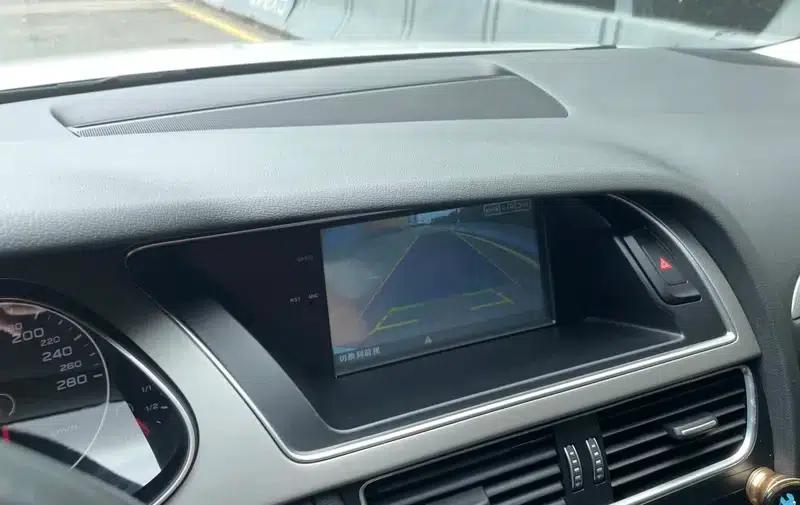 Audi A4L 2016 35 TFSI Classic Edition Automatic Standard Model — миниатюра 15