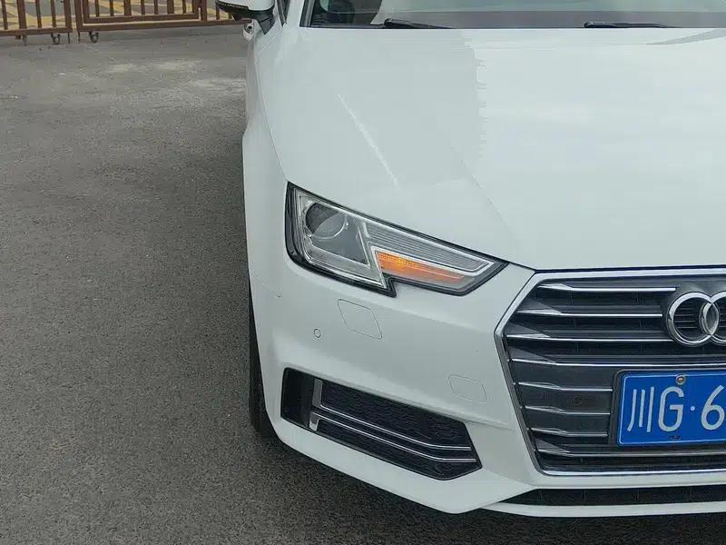 Audi A4L 2017 40 TFSI Fashion Edition — миниатюра 11