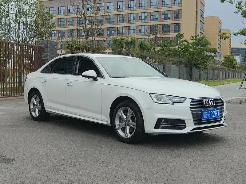Audi A4L 2017 40 TFSI Fashion Edition — миниатюра 3