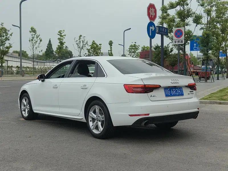 Audi A4L 2017 40 TFSI Fashion Edition — миниатюра 5