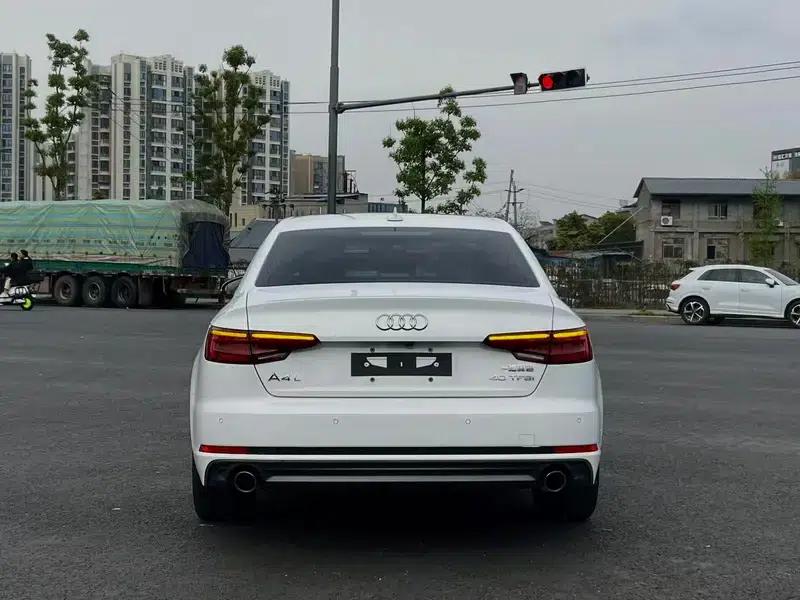 Audi A4L 2018 30th Anniversary Edition 40 TFSI Sport — миниатюра 6