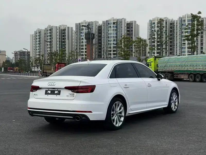 Audi A4L 2018 30th Anniversary Edition 40 TFSI Sport — миниатюра 7