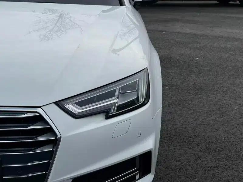 Audi A4L 2018 30th Anniversary Edition 40 TFSI Sport — миниатюра 9
