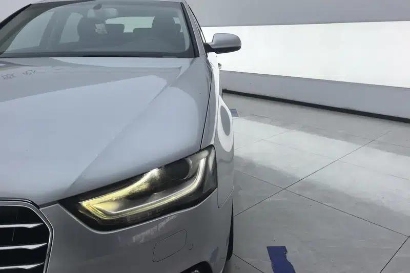Audi A4L 2016 35 TFSI Automatic Technology Edition — миниатюра 5