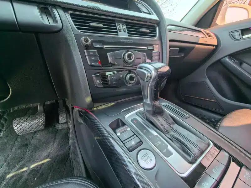 Audi A4L 2013 35 TFSI Automatic Standard Edition — миниатюра 9