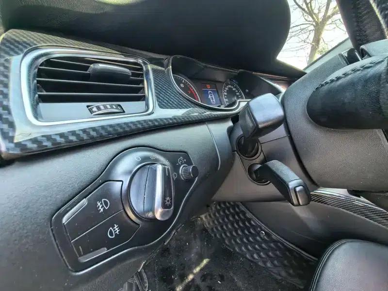 Audi A4L 2013 35 TFSI Automatic Standard Edition — миниатюра 10