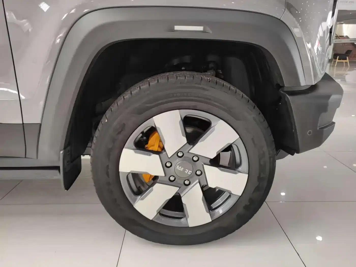 Beijing BJ40 Extended Range 2025 Advanced Edition — миниатюра 17