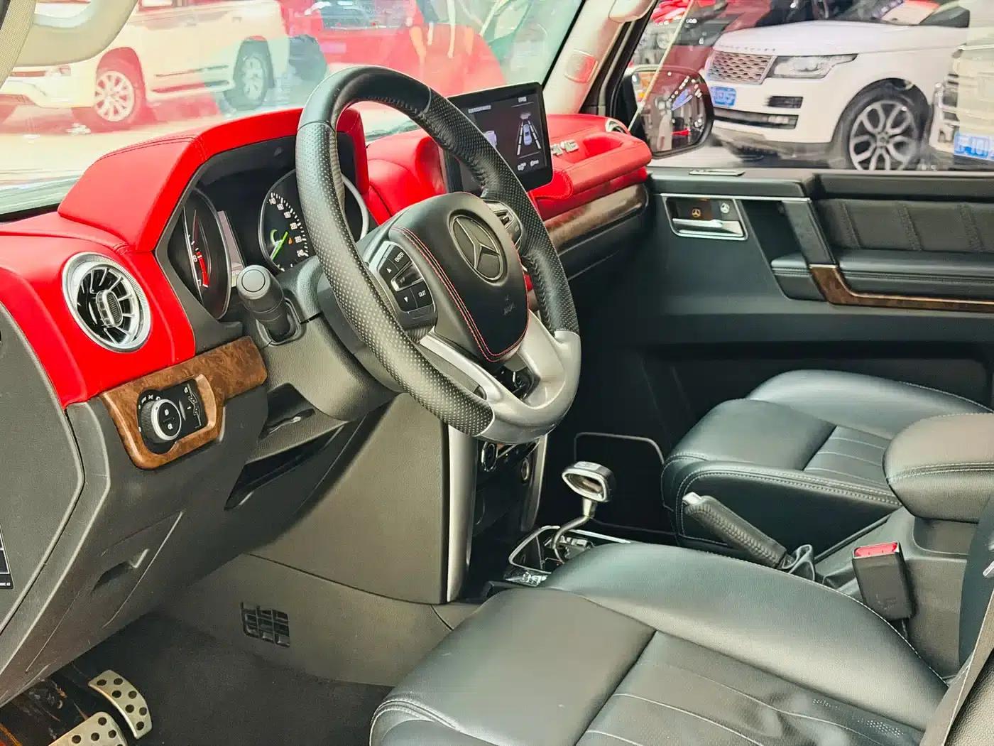 Beijing BJ80 2016 2.3T Automatic Premium Edition — миниатюра 3